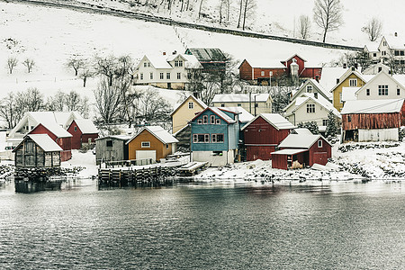 挪威码头Name假期风景太阳山脉房子岩石蓝色游客城市山峰图片
