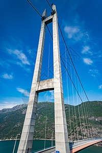 Hardanger桥 连接两侧的 挪威桥 在挪威西部Ulvik附近新建的桥建筑学海岸风景蓝色海洋国家地标工程运输隧道图片