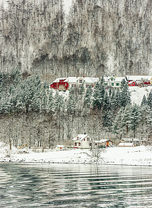 挪威码头Name天空山脉假期峡湾游客反射房子山峰村庄美丽图片