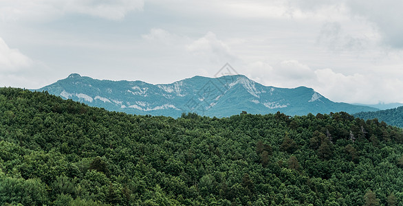 山脊景观图片