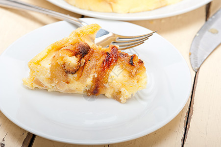 新鲜梨饼食谱蛋糕面包营养焦糖糕点烹饪食物黄色美食图片