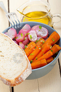 碗上蒸根蔬菜面包甜菜萝卜收成叶子韭菜团体橙子灯泡饮食图片