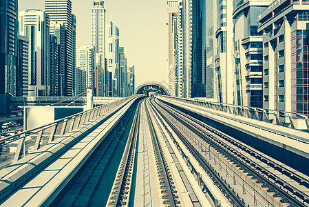 迪拜地铁街道旅行商业天空平台运输高楼建筑学景观城市图片