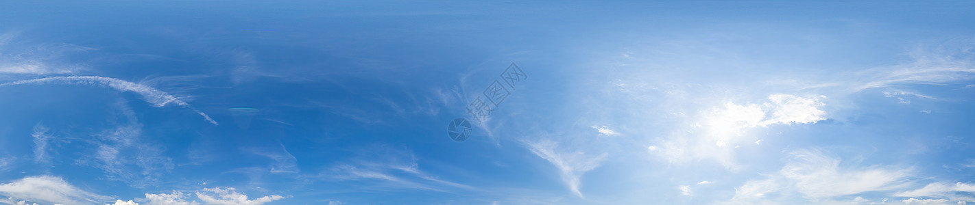 带云的全景天空 没有地面 便于在 3D 图形和全景图中使用 用于空中和地面球形全景图中的复合材料 如天空穹顶图片