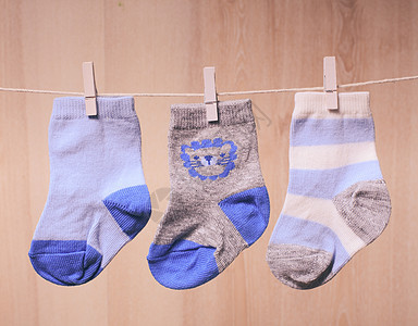 男婴婴儿袜蓝色男生淋浴派对衣服白色衣绳童年新生衣夹图片