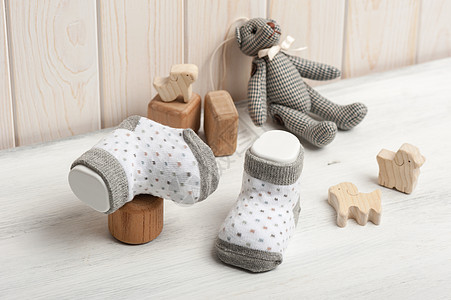 新的婴儿袜子婴儿期女孩柔软度童年玩具礼物男生衣服纺织品玩具熊图片
