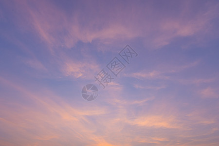 当阳光照耀时 美丽的天空日落墙纸天气橙子气候天堂季节海洋旅行太阳图片