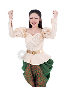 穿着泰国传统服装的幸福妇女 孤立在白色背景上手臂优胜者女孩裙子微笑女士工作室成人戏服历史图片