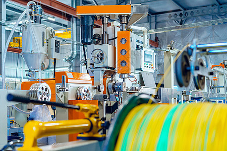电缆生产正在加工中 有线工厂特写材料软管作坊制造业技术商业车床机器店铺卷轴图片