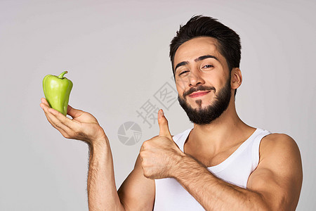 绿胡椒零食健康食物情感 b 健康饮食情绪男人卷曲男性重量沙拉食品蔬菜午餐产品图片
