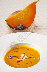 经典南瓜汤盘子种子感恩季节橙子饮食乡村午餐南瓜用餐图片