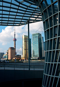 从 puxi 的上海布东风景建筑天空外滩珍珠摩天大楼蓝色城市中心地标商业图片