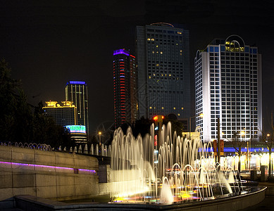 夜里上海喷泉花园城市宗教建筑公园魔法反射游客场景展示图片