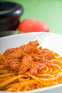 番茄和鸡肉意大利面餐厅食物烹饪菜单美食香料面条食谱饮食草本植物图片