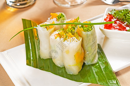 vietnames 风格夏季卷洋葱饮食蔬菜食物香菜盘子沙拉辣椒叶子海鲜图片