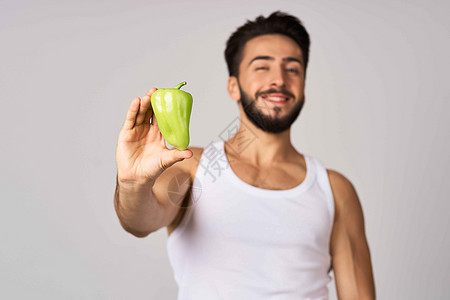 绿胡椒零食健康食物情感 b 健康饮食情绪男性男人卷曲食品沙拉产品重量蔬菜午餐图片