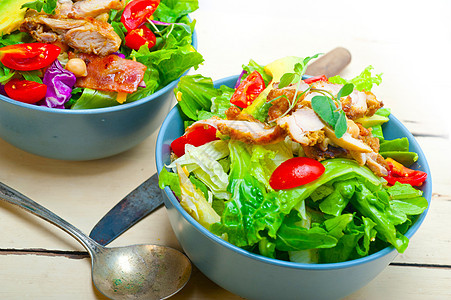 鸡肉沙拉蔬菜叶子盘子家禽营养饮食小吃食物午餐敷料图片