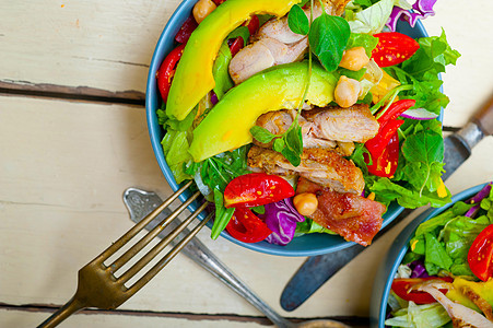 鸡肉沙拉小吃盘子蔬菜叶子午餐美食饮食食物营养健康饮食图片