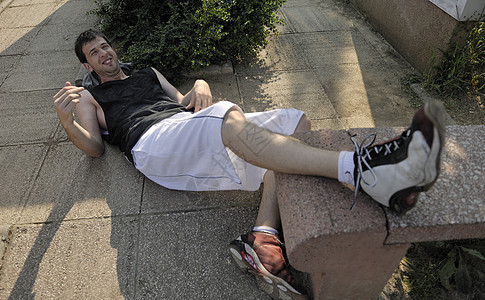 篮球运动外伤男人身体福利保健男性援助疼痛卫生街球游戏图片