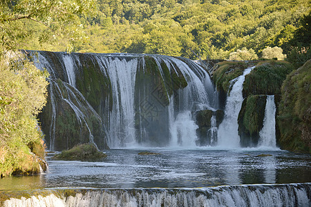 水瀑旅行运动叶子蓝色国家假期岩石公园风景热带图片