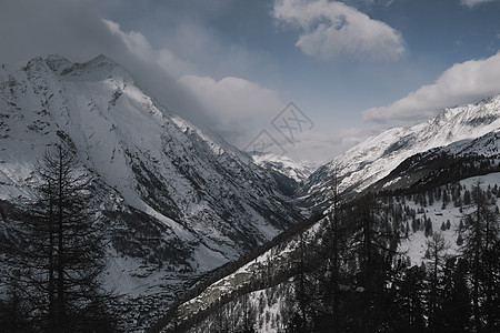 泽尔马特斯维兹兰旅游日落蓝色首脑天空滑雪顶峰村庄岩石旅行图片