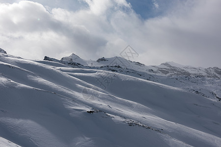 泽尔马特斯维兹兰风景岩石顶峰冰川滑雪地标旅行假期天空首脑图片