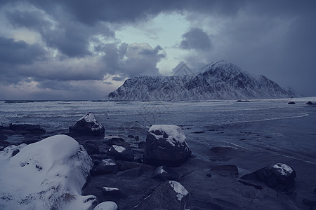 冬季诺华海岸 下雪多云的天气恶劣旅行峡湾支撑假期日落风雨风景山峰旅游海岸线图片