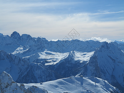 冬季自然景观季节晴天运动蓝色全景滑雪天气冒险风景首脑图片