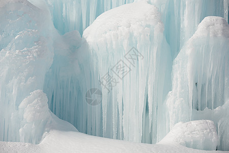 冰雪风格季节性装饰喷泉白色季节蓝色概念冻结液体图片