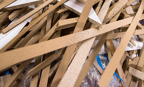 木匠手工艺品残存的剪切木块木板钢坯剩饭控制板手工木工回收剩菜棕色家具图片