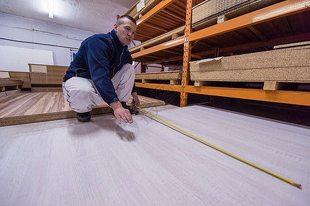 木板测量木板磁带质量男性工作工具风格木头装饰建筑木匠图片
