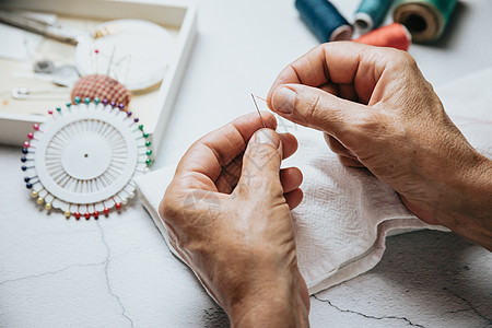 做事敷衍,女士祖母图片素材