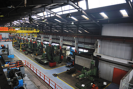 室内金属工业工厂机器人装备商业材料公司盒子体力劳动者商品仓库运输图片