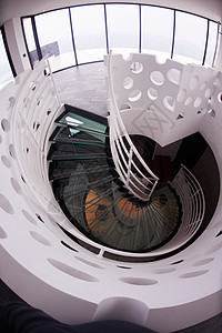 现代玻璃螺旋楼梯窗户金属入口出口圆圈建造店铺曲线栏杆办公室图片