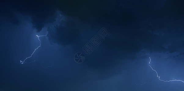 深蓝风暴天空照片背景 天气照片收藏室图片