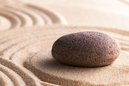 日元花园 沙土中石块岩石精神温泉冥想平衡花园圆圈专注水平健康图片