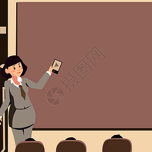 女人拿着遥控器在背景屏幕上展示最新的想法 女士站在前板做演示 展示未来的项目战略计划职业教授教学领导课堂套装桌子科学经理教育图片
