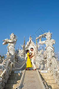 清莱泰国 whithe 寺庙清莱在日落期间 又名白寺 在泰国清莱 全景白色寺庙 Thaialnd天空旅行佛教徒雕像蓝色文化建筑学图片