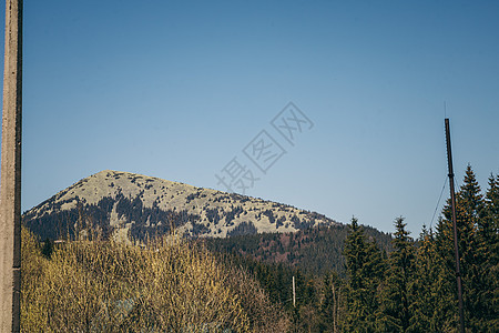 石山 砍伐森林和电极图片