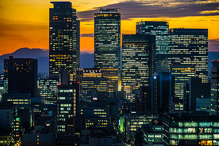 名古屋电视塔观测台日落视图照明城市电塔旅游夜景点亮街景地标旅行摩天大楼图片