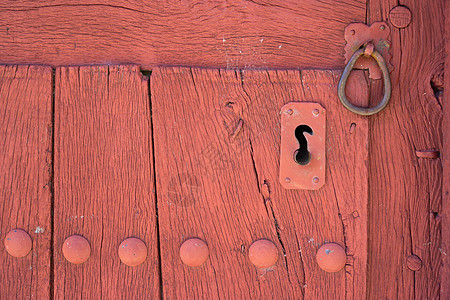 旧锁门钥匙木质平面焦点复古金属红色选择性古董安全图片