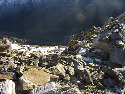 在阳光明媚的日子里 山和雪河谷的瓦勒塞纳莱斯全景寂寞旅行元老院仙境教会滑雪板天堂图书图书馆森林图片