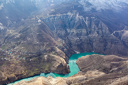 苏拉克峡谷是世界上最深的峡谷之一自然公园爬坡冒险踪迹全景天空岩石蓝色远足图片