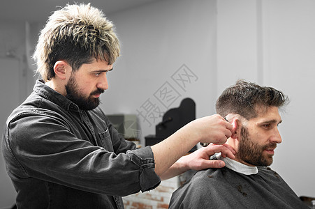 理发店的工作头发发型师工具服务椅子造型理发职业剪刀客户图片