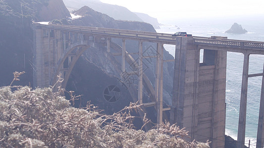 毕士比溪桥 太平洋海岸高速公路1号 卡布里略路 加利福尼亚州 大苏尔远景海岸旅行海洋峡谷悬崖公路旅游运输海岸线图片
