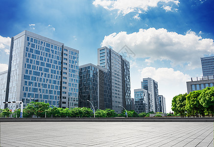 现代建筑天空地面城市地标街道商业沥青旅行天际土地图片