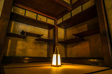 日本的房屋和照明图片