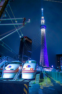 夜光照亮东京天树的夜景夜空旅游建筑摩天大楼天空照明电塔建筑物天文台空塔图片
