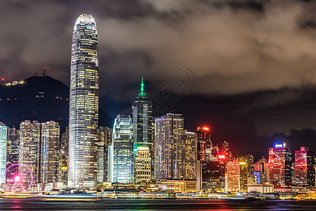 从维多利亚港看到香港的夜视风景街景建筑办公楼建筑群夜空城市摩天大楼景观夜景商业图片