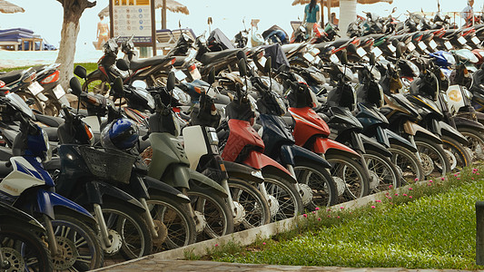 2016年越南Nha Trang的摩托车泊车图片